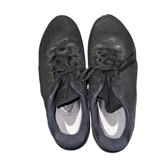 NikeMetcon 5 \'Triple Black main image 7